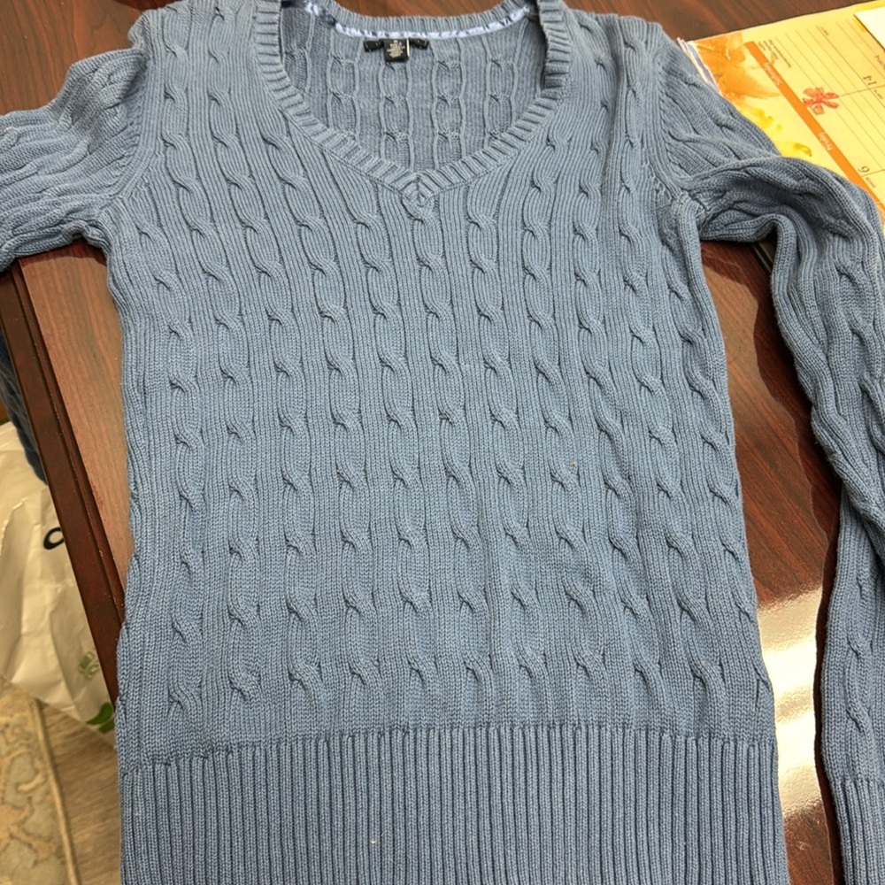 Tommy Hilfiger V neck sweater